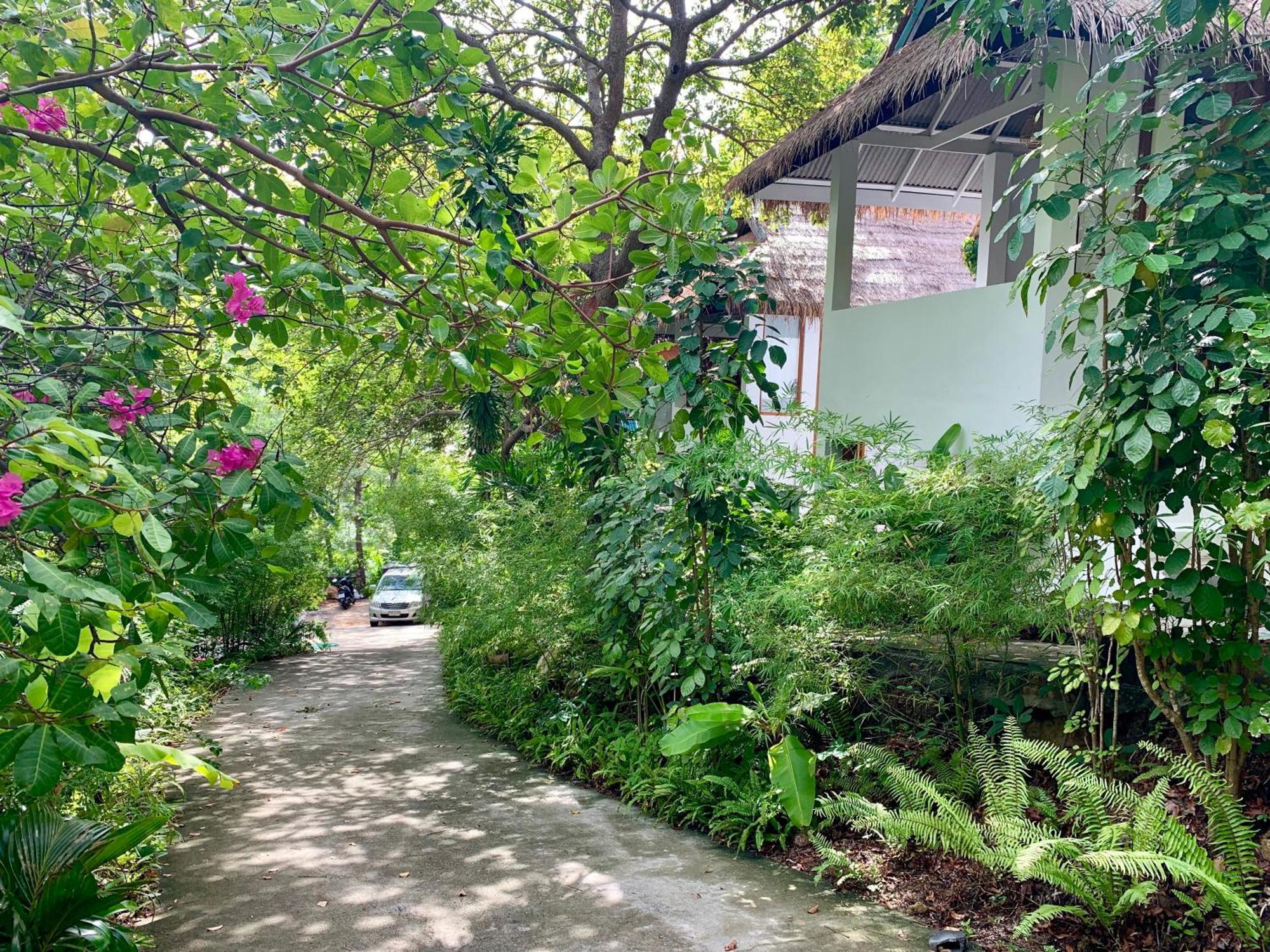 Coconut Beach Bungalows Ban Chalok Lam Camera foto
